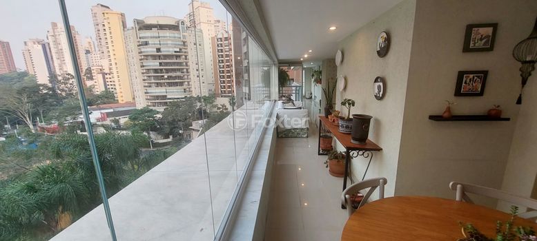 Foto 3 do(a) Apartamento de 4 quartos à venda em Vila Suzana, São Paulo