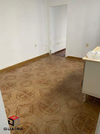 Foto 4 do(a) Casa de 2 quartos à venda em Parque Industriário, Santo André