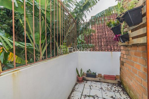 Foto 16 do(a) Casa em Condomínio de 3 quartos à venda em Glória, Porto Alegre