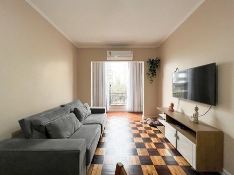 Foto 1 do(a) Flat de 3 quartos à venda em Cidade Baixa, Porto Alegre