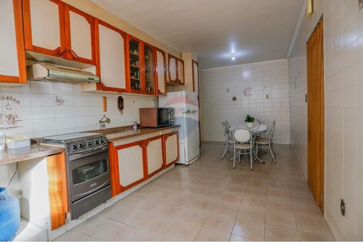 Foto 32 do(a) Casa de 3 quartos à venda em Jardim Vera Cruz, Sorocaba