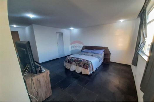Foto 4 do(a) Casa de 5 quartos à venda em Bancários, Rio de Janeiro