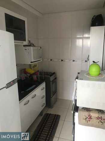 Foto 5 do(a) Apartamento de 2 quartos à venda em Jardim Salete, Taboão da Serra