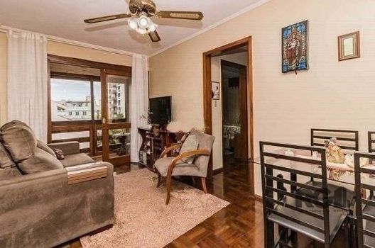 Foto 3 do(a) Apartamento de 2 quartos à venda em Cristo Redentor, Porto Alegre