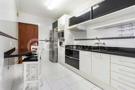 Foto 18 do(a) Apartamento de 2 quartos à venda em Jardim Itu, Porto Alegre