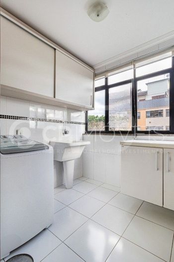 Foto 17 do(a) Apartamento de 2 quartos à venda em Jardim Itu, Porto Alegre