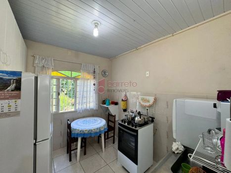 Foto 4 do(a) Fazenda / Sítio / Chácara de 3 quartos à venda em Ivoturucaia, Jundiaí
