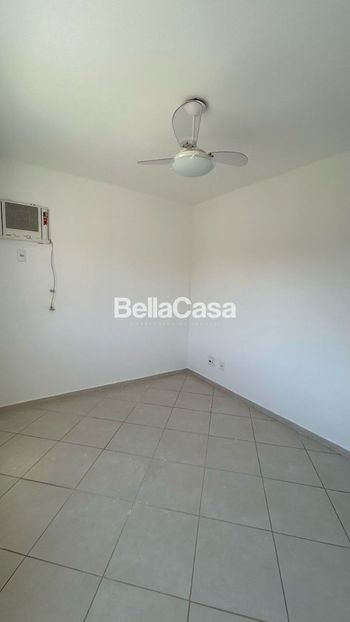 Foto 3 do(a) Apartamento de 2 quartos à venda em Kubitschek, Guarapari