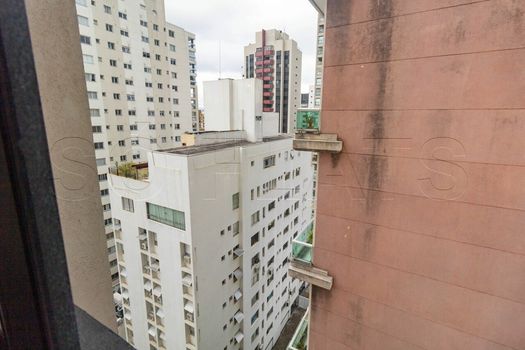 Foto 4 do(a) Flat de 1 quartos à venda em Indianópolis, São Paulo