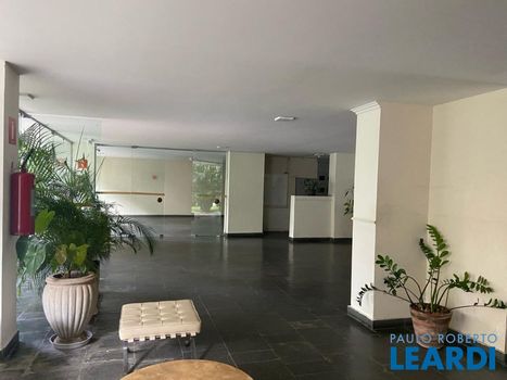 Foto 21 do(a) Apartamento false à venda em Consolação, São Paulo