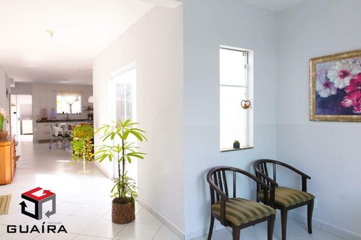 Foto 4 do(a) Casa de 3 quartos à venda em Jardim, Santo André