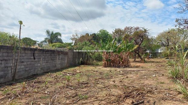 Foto 1 do(a) Terreno false à venda em Chácaras Cotia, Contagem