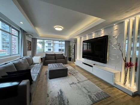 Foto 3 do(a) Apartamento de 3 quartos à venda em Centro, Florianópolis