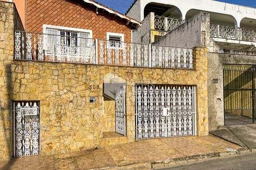 Foto 2 do(a) Casa de 4 quartos à venda em Suíssa, Ribeirão Pires