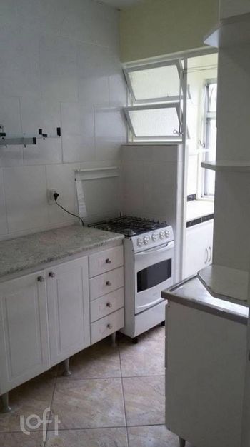 Foto 3 do(a) Apartamento de 2 quartos à venda em Vila Nova, Porto Alegre