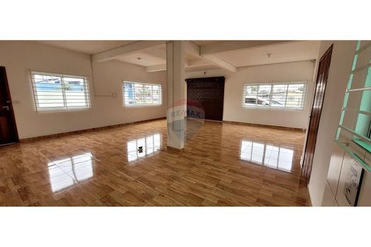 Foto 6 do(a) Sala / Conjunto Comercial de 3 quartos à venda em Boqueirão, Curitiba