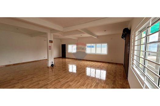 Foto 2 do(a) Sala / Conjunto Comercial de 3 quartos à venda em Boqueirão, Curitiba