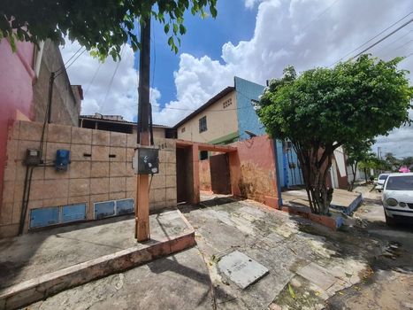 Foto 3 do(a) Edifício Inteiro false à venda em Maraponga, Fortaleza