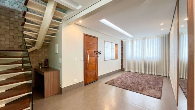 Foto 4 do(a) Cobertura de 4 quartos à venda em Colégio Batista, Belo Horizonte