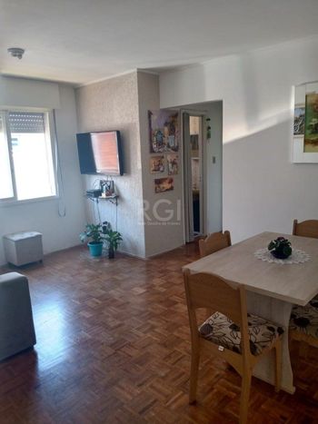 Foto 3 do(a) Flat de 2 quartos à venda em Jardim Lindóia, Porto Alegre