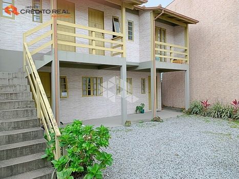 Foto 2 do(a) Edifício Inteiro de 5 quartos à venda em Lagoa da Conceição, Florianópolis