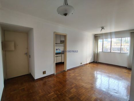 Foto 1 do(a) Apartamento de 2 quartos à venda em Chácara Inglesa, São Paulo