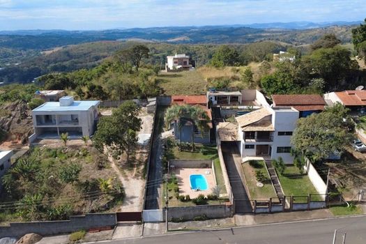 Foto 6 do(a) Fazenda / Sítio / Chácara de 3 quartos à venda em Terras da Capela de Santo Antônio, Jaguariúna