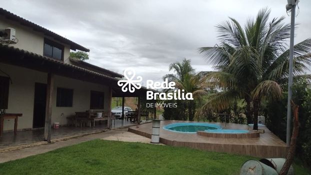 Foto 1 do(a) Fazenda / Sítio / Chácara de 4 quartos à venda em Setor Habitacional Pôr do Sol (Ceilândia), Brasília