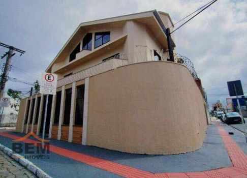 Foto 1 do(a) Casa em Condomínio de 9 quartos à venda em Centro, Balneário Camboriú