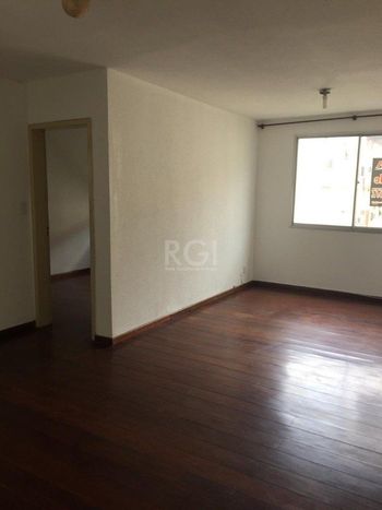 Foto 2 do(a) Flat de 1 quartos à venda em São João, Porto Alegre