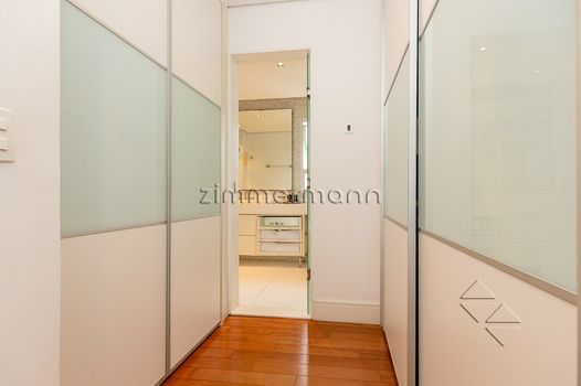 Foto 31 do(a) Apartamento de 4 quartos à venda em Jardim Vila Mariana, São Paulo