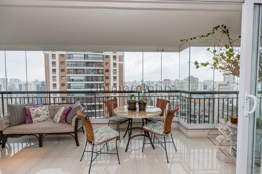Foto 7 do(a) Apartamento de 4 quartos à venda em Jardim Vila Mariana, São Paulo