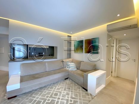 Foto 4 do(a) Flat de 1 quartos à venda em Vila Nova Conceição, São Paulo