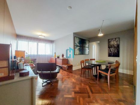Foto 3 do(a) Apartamento de 3 quartos à venda em Indianópolis, São Paulo