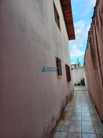 Foto 3 do(a) Casa em Condomínio de 3 quartos à venda em Jardim Nove de Julho, São Paulo