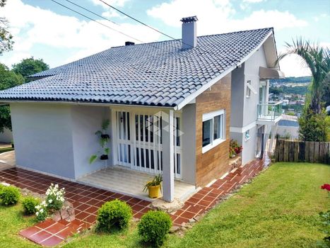 Foto 4 do(a) Casa de 3 quartos à venda em Santa Helena, Bento Gonçalves