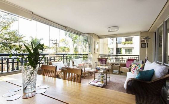 Foto 3 do(a) Apartamento de 4 quartos à venda em Vila Madalena, São Paulo