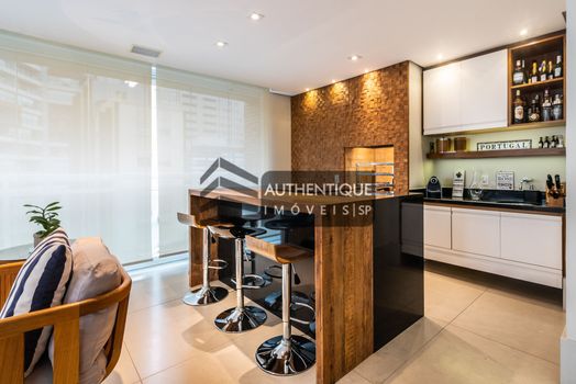 Foto 4 do(a) Apartamento de 3 quartos à venda em Itaim Bibi, São Paulo