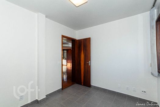 Foto 8 do(a) Apartamento de 3 quartos à venda em Jardim Botânico, Porto Alegre