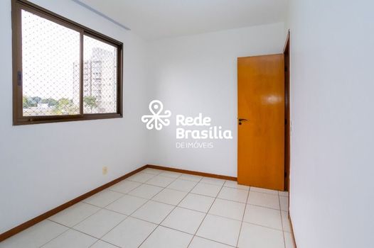 Foto 4 do(a) Apartamento de 3 quartos para alugar em Guará II, Brasília