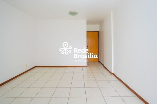 Foto 2 do(a) Apartamento de 3 quartos para alugar em Guará II, Brasília