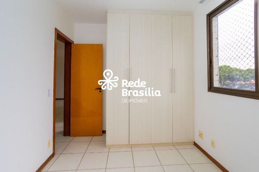 Foto 8 do(a) Apartamento de 3 quartos para alugar em Guará II, Brasília