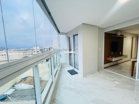 Foto 4 do(a) Apartamento de 2 quartos para alugar em Centro, Guarapari