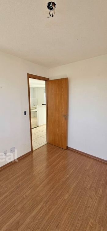 Foto 4 do(a) Apartamento de 2 quartos à venda em Jardim Maria Célia, Bauru