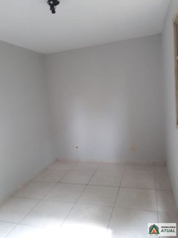 Foto 11 do(a) Apartamento de 2 quartos à venda em San Fernando, Londrina