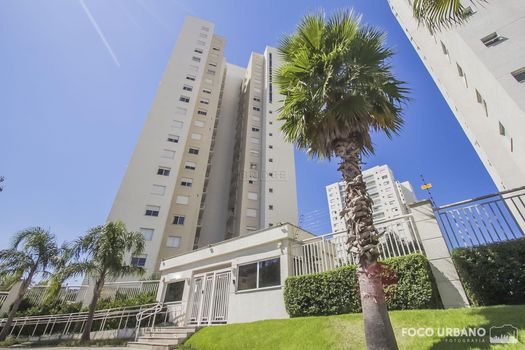 Foto 2 do(a) Apartamento de 3 quartos à venda em Jardim Europa, Porto Alegre