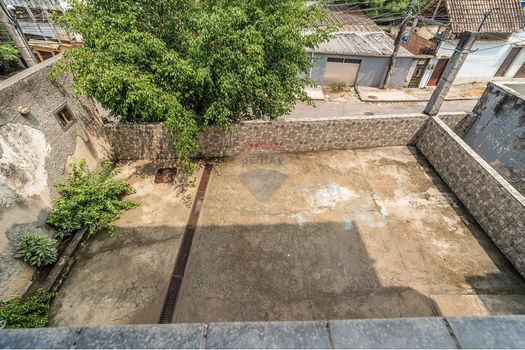 Foto 16 do(a) Casa de 3 quartos à venda em Jardim Carioca, Rio de Janeiro