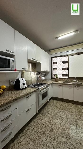 Foto 10 do(a) Apartamento de 4 quartos à venda em Belvedere, Belo Horizonte