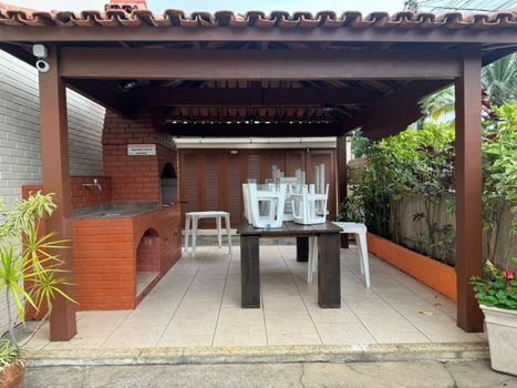 Foto 1 do(a) Apartamento de 2 quartos à venda em Ogiva, Cabo Frio
