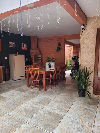 Foto 1 do(a) Casa de 3 quartos à venda em Jardim Três Marias, Taboão da Serra